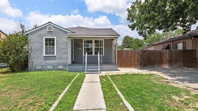 Building Photo - 2233 Texas Ave