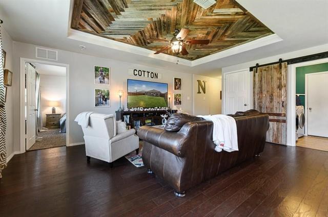 Building Photo - 3011 Pinyon Pl