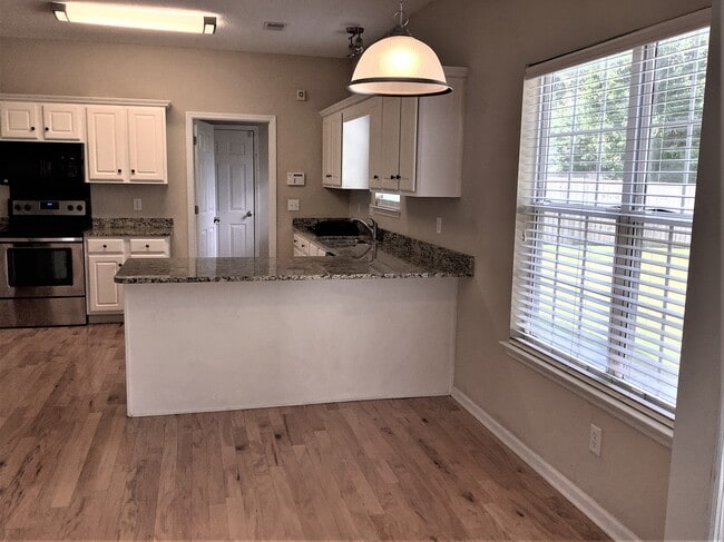 Building Photo - 116 Fairhaven Dr
