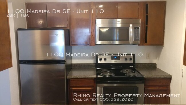 Building Photo - 1100 Madeira Dr SE