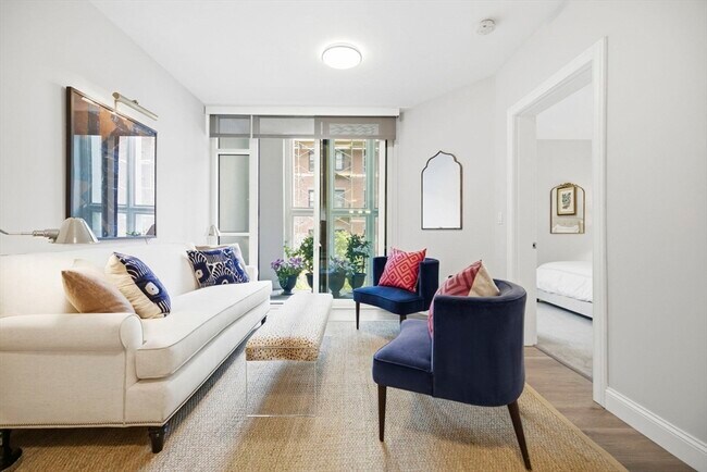 Foto del edificio - 771 Harrison Ave