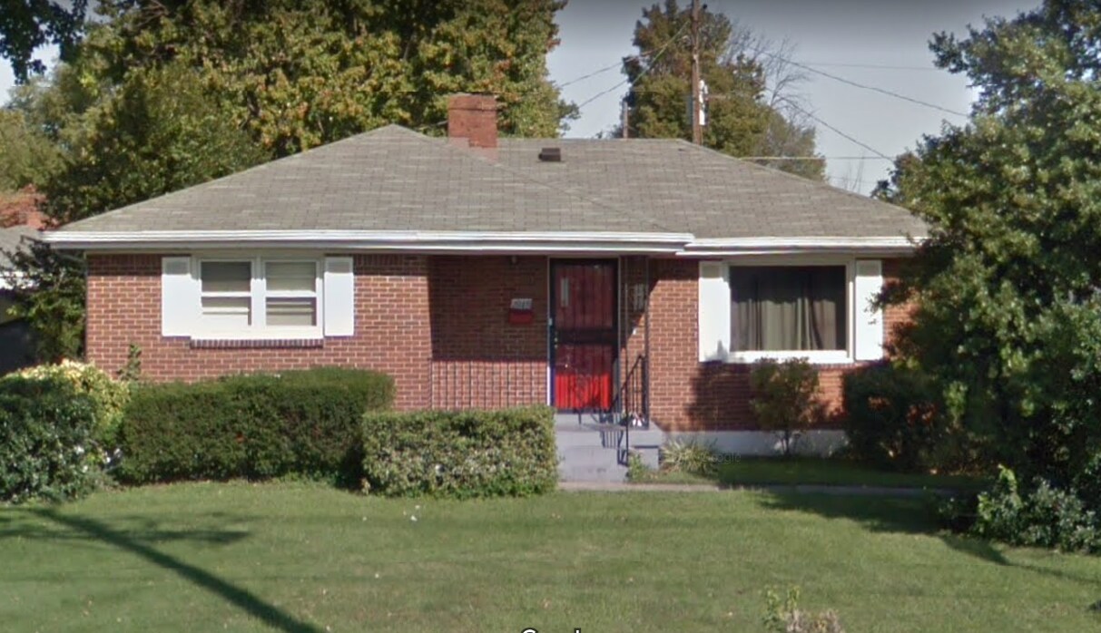 2015 Bashford Mnr, Louisville, KY 40218 House Rental in Louisville