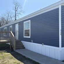 Building Photo - 224 Timberland Ln