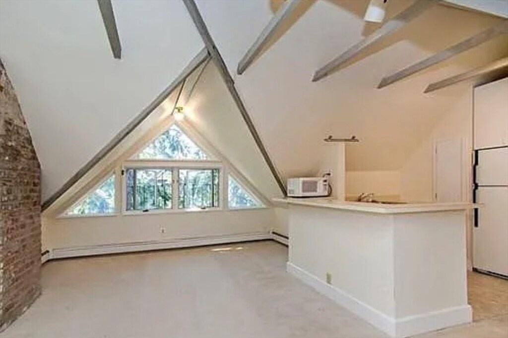 Foto principal - 25 Maple Ave