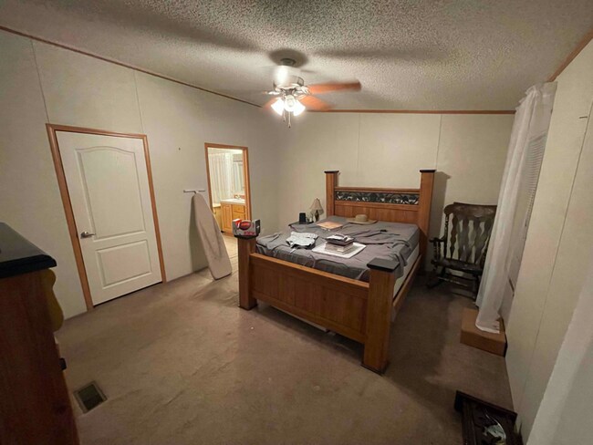 Foto del edificio - 117 FM 1743