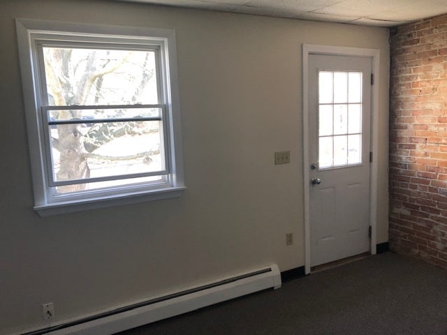 Building Photo - 11 Locust St