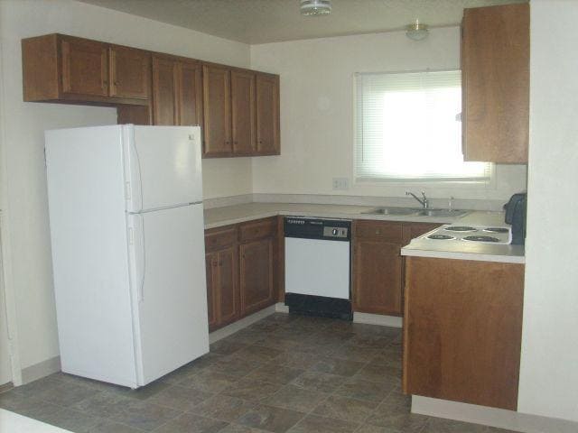 Building Photo - 2 bedroom in Billings MT 59105