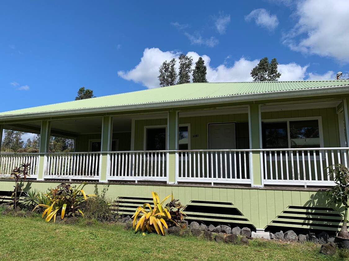 1128572857 Plumeria St, Mountain View, HI 96771 House Rental in