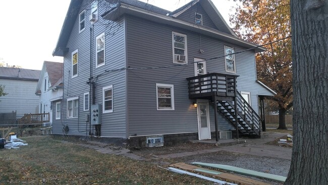 Exterior - 5202 Leighton Ave