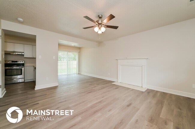 Foto del edificio - 7218 Ashford Glen Dr