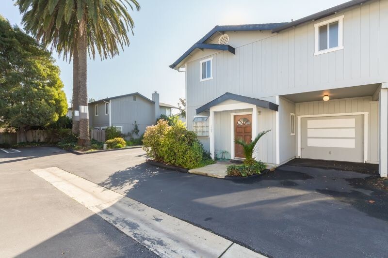 Foto principal - 1620 Wren Pl