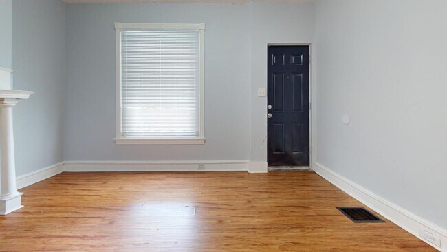 Building Photo - Charming Classic West Philly 3 Bedroom w W...