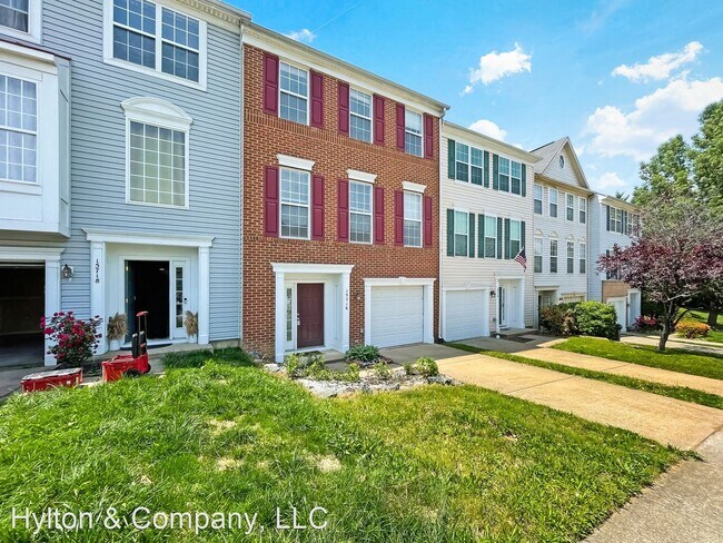 Building Photo - 3 br, 2.5 bath House - 15716 Palermo Terrace
