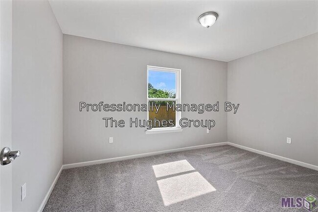 Building Photo - 1499 Ravier Ln