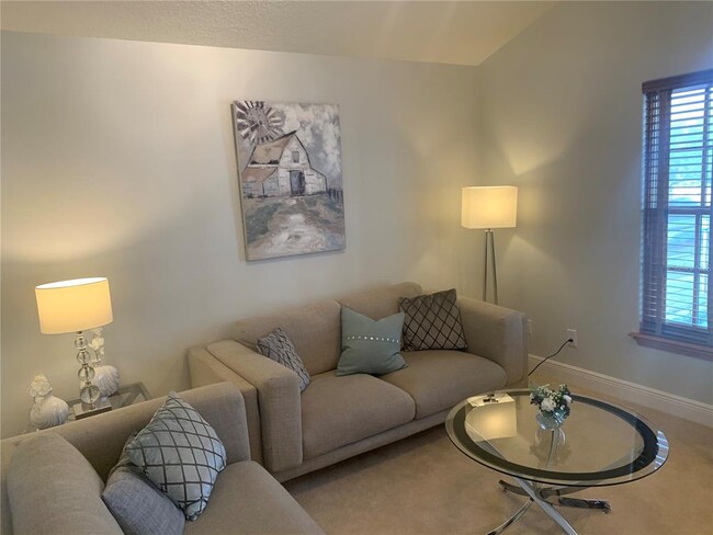 Foto del edificio - 307 Acadia Ln