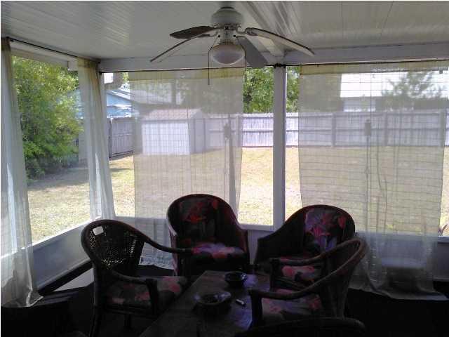Foto del edificio - Cute South Crestview Home