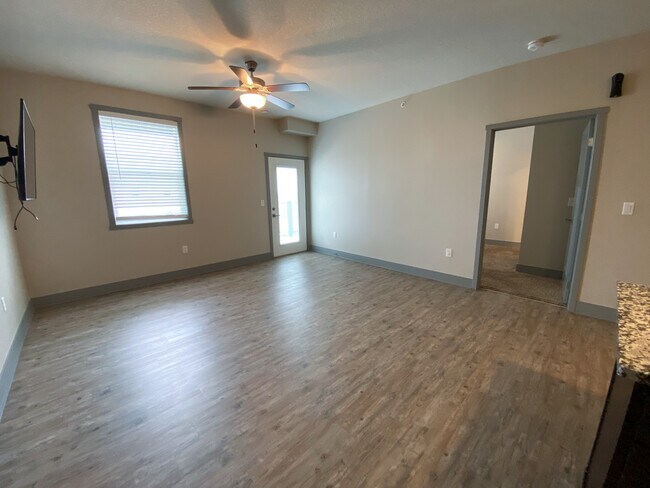 Sala de estar - Mortensen Heights