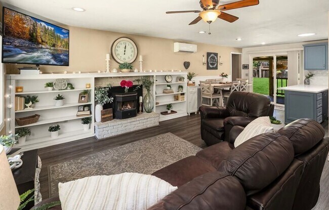 Foto del edificio - Updated 3-Bedroom Rambler with Large Yard in North Bend