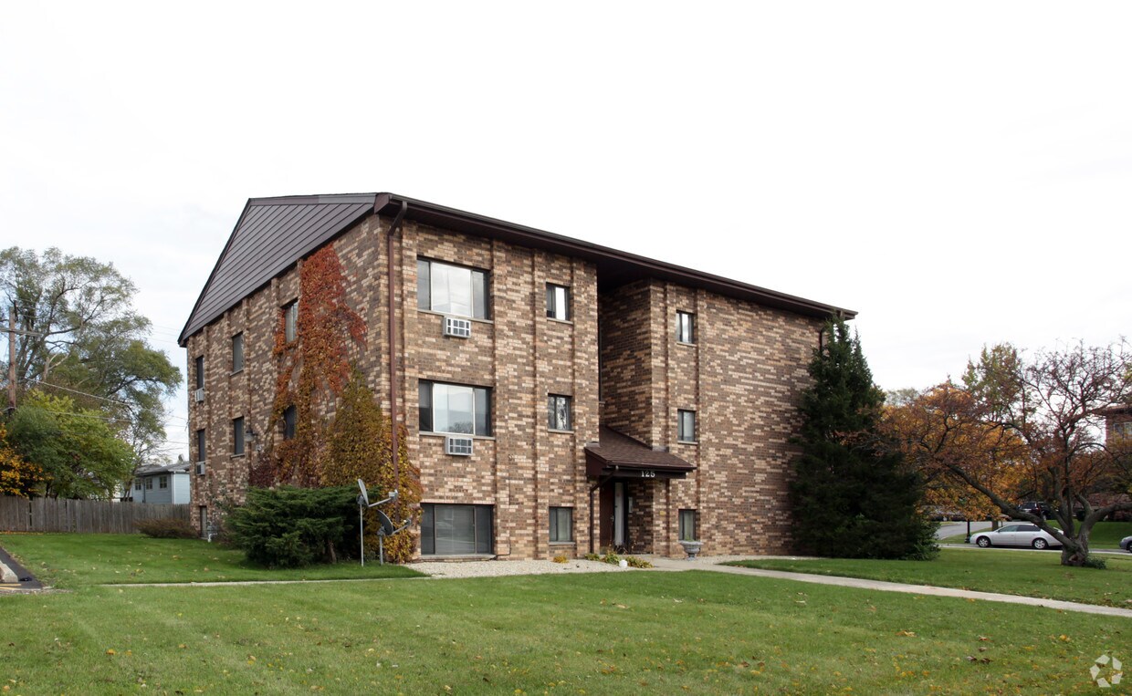 125 Surrey Dr, Lombard, IL 60148 125 Surrey Dr Lombard, IL