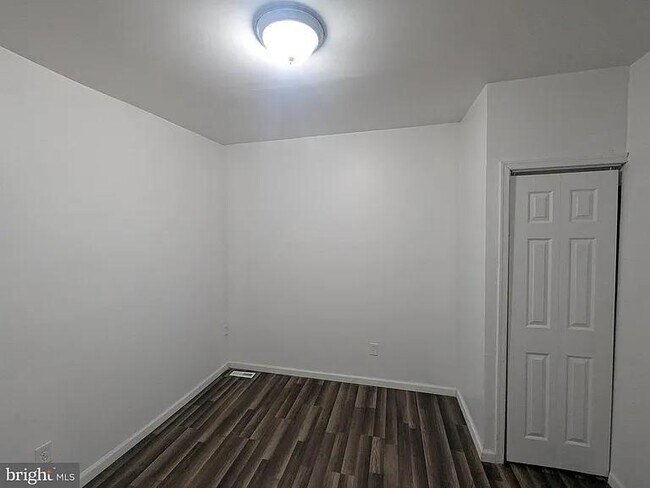 Foto del edificio - 430 S Smallwood St