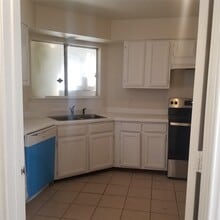 Building Photo - 6342 Gladewell Dr