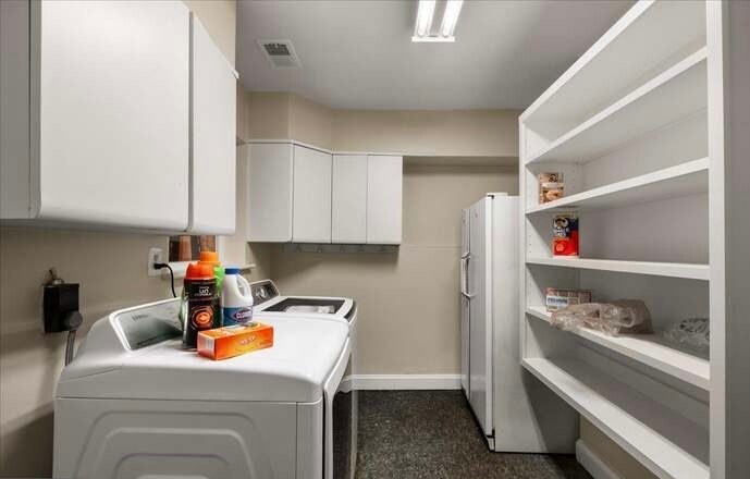 Foto del edificio - 654 S Lincoln St