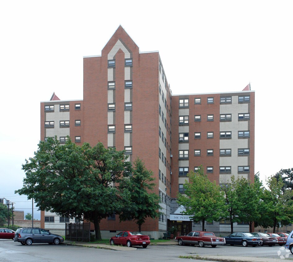Commodore Perry Extension Apartments in Buffalo, NY