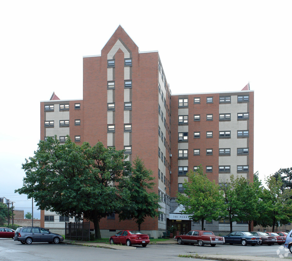 Primary Photo - Commodore Perry Extension