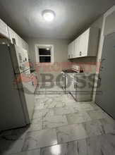 Building Photo - 1502 Broadway St