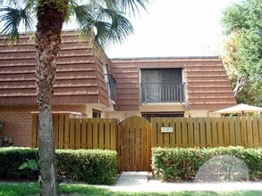 Building Photo - 3105 31st Ct