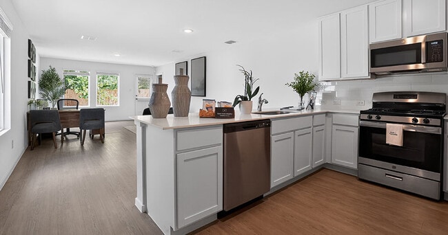 Building Photo - Axis at Veranda Rental Homes