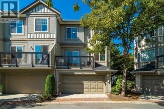 Building Photo - 3880 Westminster Hwy