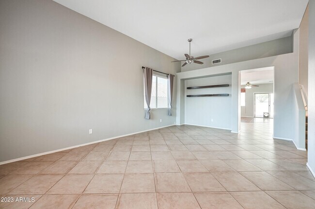 Building Photo - 3732 W Ghost Flower Ct