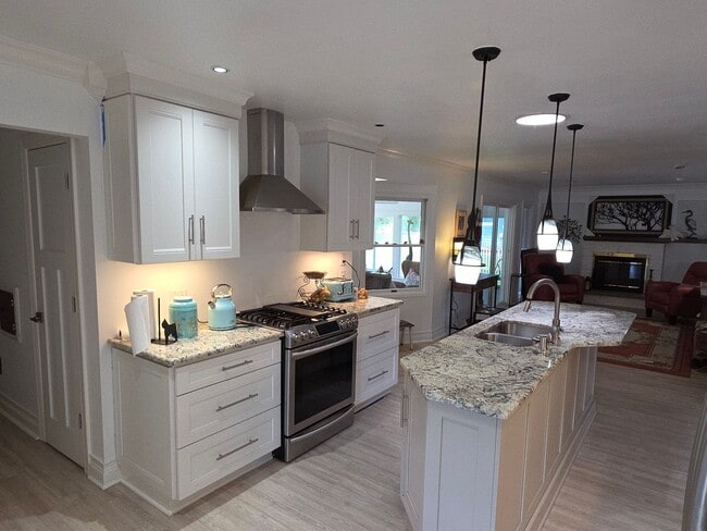 Foto del edificio - Updated 3 bedroom 2 bathroom Oak Creek ranch