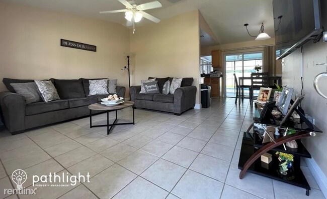 Foto del edificio - 2 br, 1 bath House - 344 Colony Court UNIT