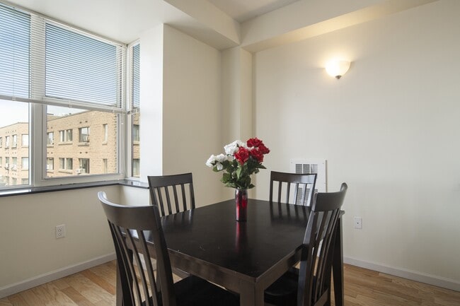 Building Photo - Dryden South Furnished Utilities Included!