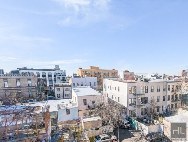 Foto del edificio - DEKALB AVENUE