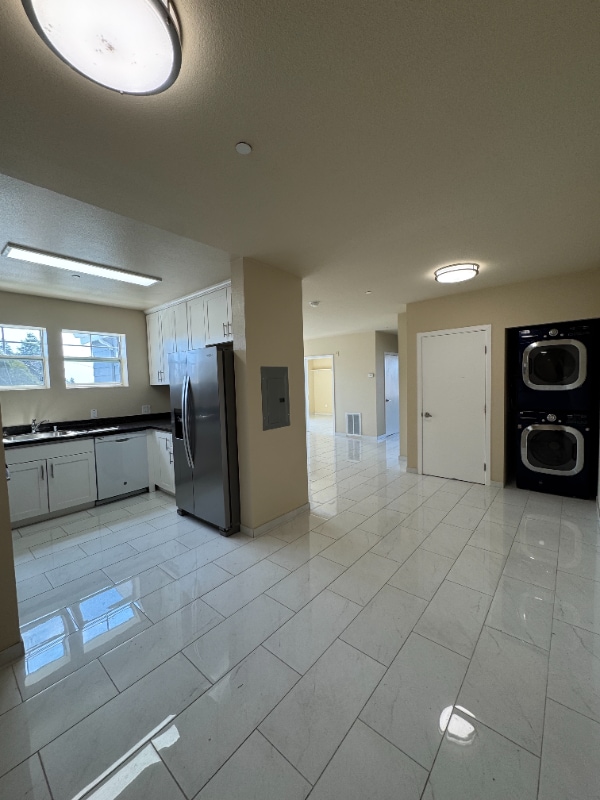 Foto del edificio - 317 Lester Ave
