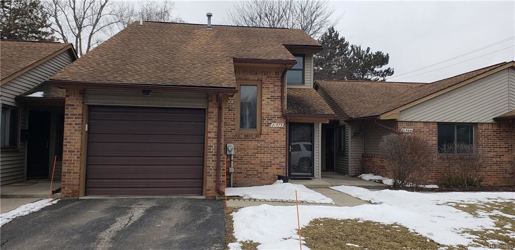Primary Photo - 31575 Kingston Ct