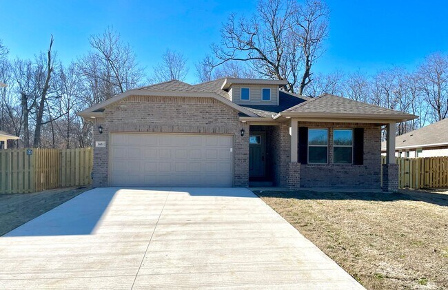 Foto del edificio - Brand New 4BD in New Subdivision!