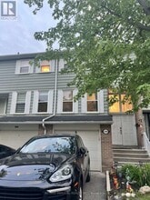 Building Photo - 1986 John St.