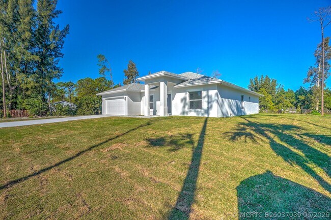 Foto del edificio - 13875 63rd Rd N