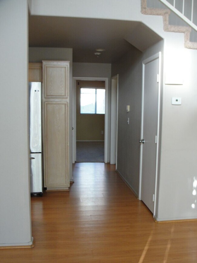 Foto del edificio - 5258 Steinbrenner Ln