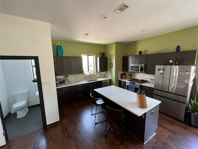 Building Photo - 4115 Delano Pl