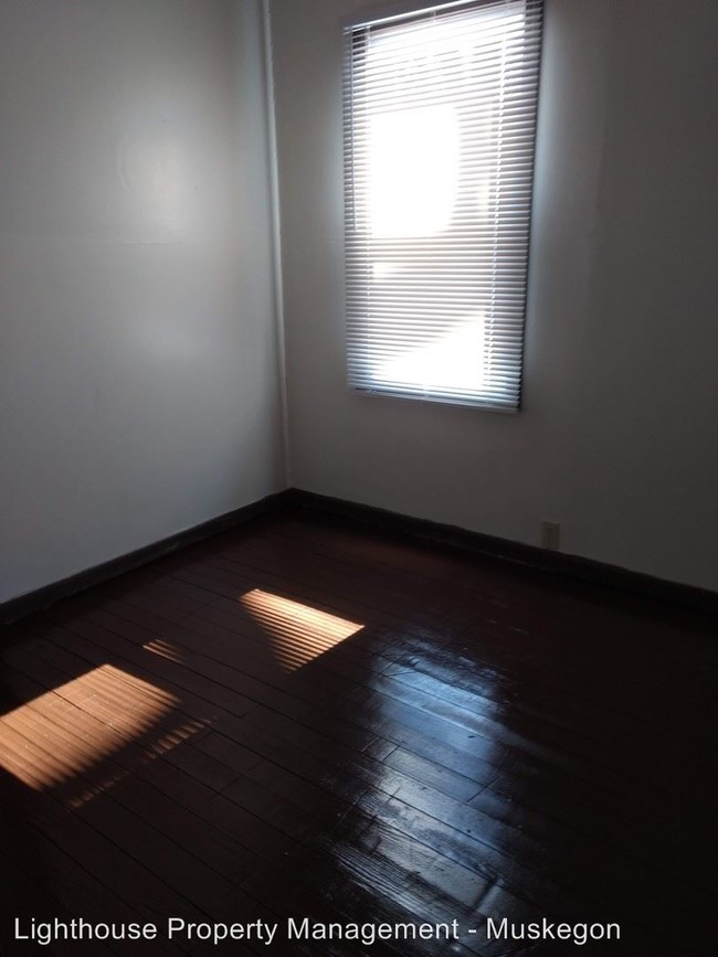Building Photo - 3 br, 1 bath House - 1779 Jarman Street
