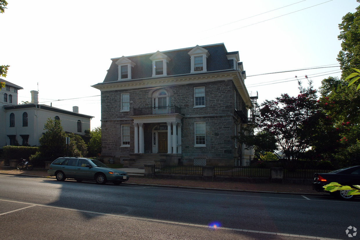 Building Photo - 128 S Prospect St