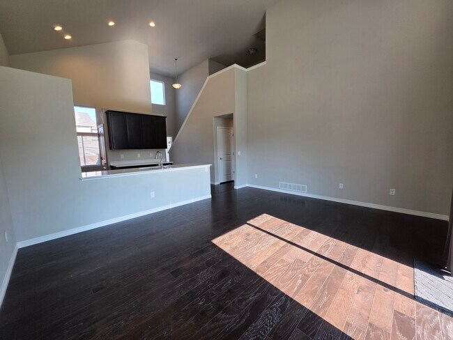Building Photo - 6535 Weiser Dr