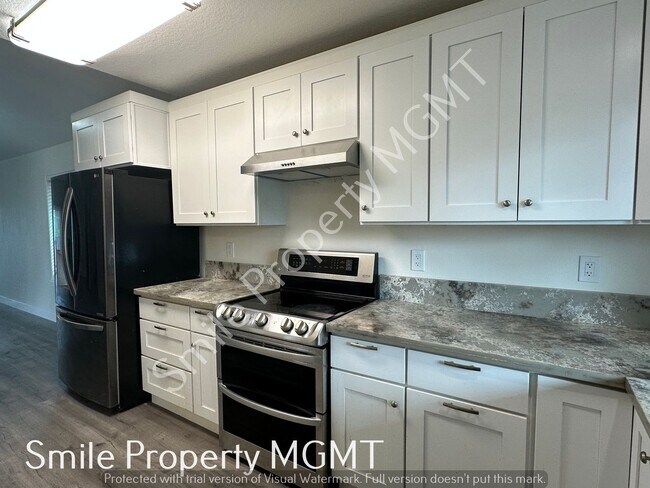 Foto del edificio - Beautifully Updated Home for Rent in Happy Valley