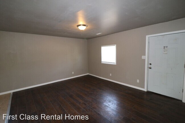 Building Photo - 4 br, 1 bath House - 2148 Whitcomb St
