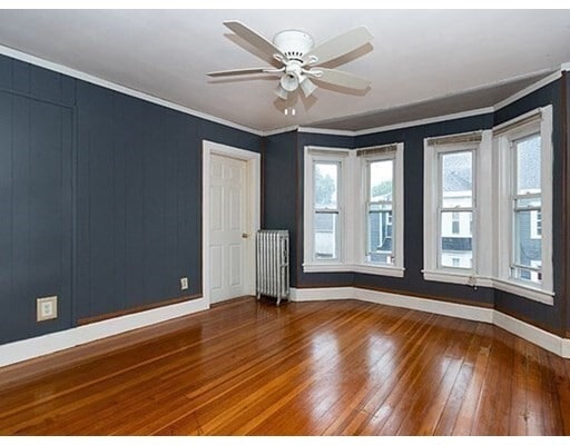 Building Photo - 892 Washington St